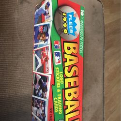 1990  Fleer Baseball Cards 660 Cards 15 Stickers