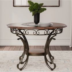 Round Dining Table W/ 4 Chairs