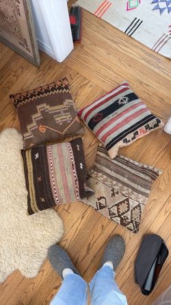 Set of 4 Kilim Throw Pillows