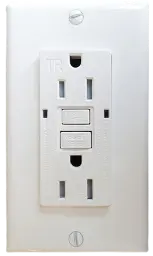 AH LIGHTING - 15 AMP TR - GFCI - WHITE