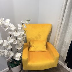 Accent chair