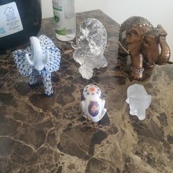 Elephant 
