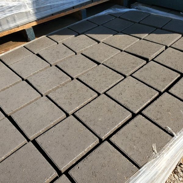 6X6 CHARCOAL CEMENT BRICK PAVER 240 PER PALLET for Sale in Riverside