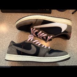 Travis Scott Air Jordan 1 Mocha Low 12