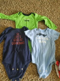 18 month shirts.. great condition