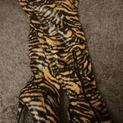Leopard Thigh High Women’s Boots Size 7