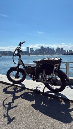 Rad  Power Bike  Rad Runner Plus