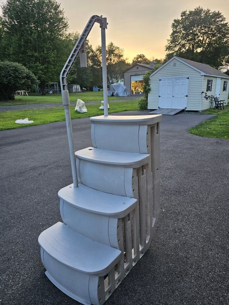 Pool Steps
