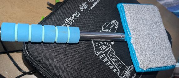 Windshield  Cleaner
