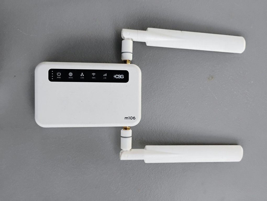 CSG M106 LTE Router | 4G LTE | High-Speed WiFi | Unlocked