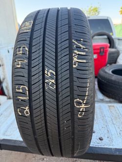 INSTALLED TIRE 99% 215/45/18