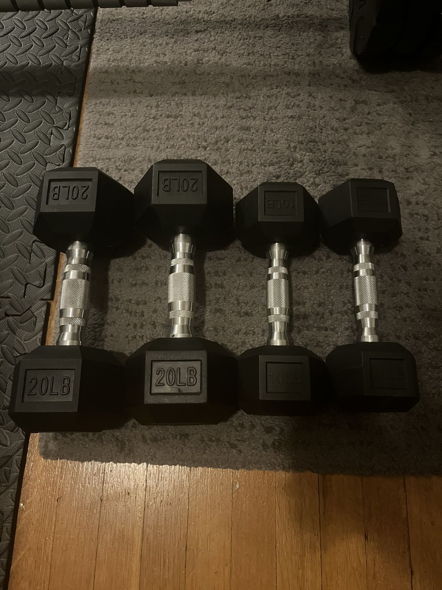 Dumbbells 10-20lbs