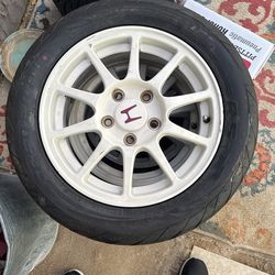 Australian Dc2 5 Lug Type R Wheels 