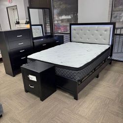 Furniture Bedroom Set Dresser, Mirror, And Mattress