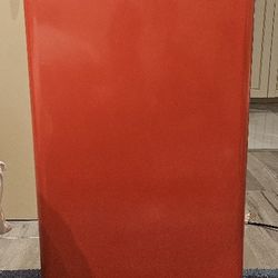 KUPPET Compact Refrigerator, Single Door Mini Fridge, 3.5 Cu.Ft (Red)