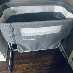 Papablic Gray Bassinet