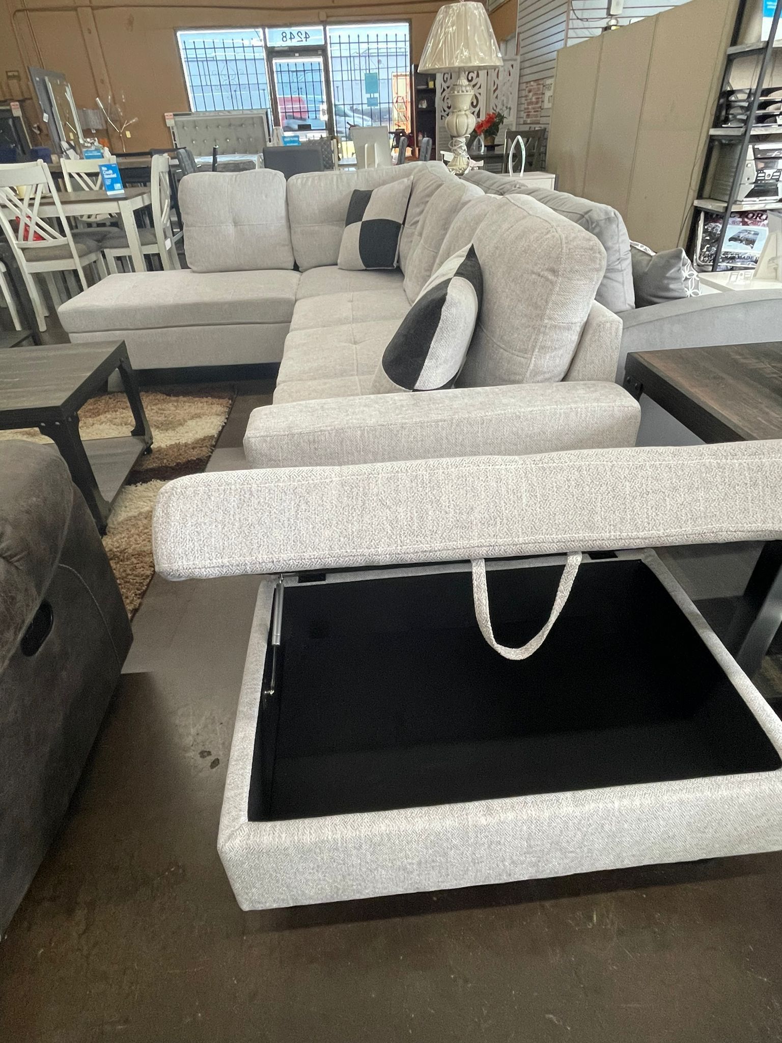 Light White Sectional