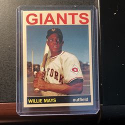 Willie Mays ‘51 Year Giants Card