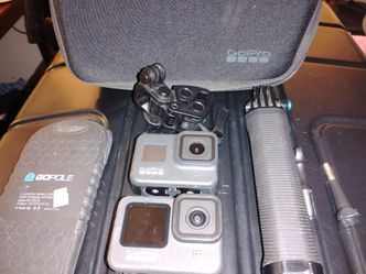 Go pro 11 and 8 bundle