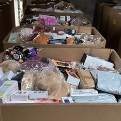 📦 Wholesale Gaylord Liquidation – Mixed General Merchandise