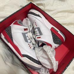 Air Jordan 3 Retro GS Size 4.5