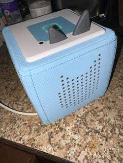 Toniebox Gen 1 Bundle + PAW Patrol Tonies – Great Condition
