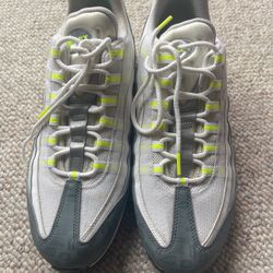 NIKE AIR MAX 95