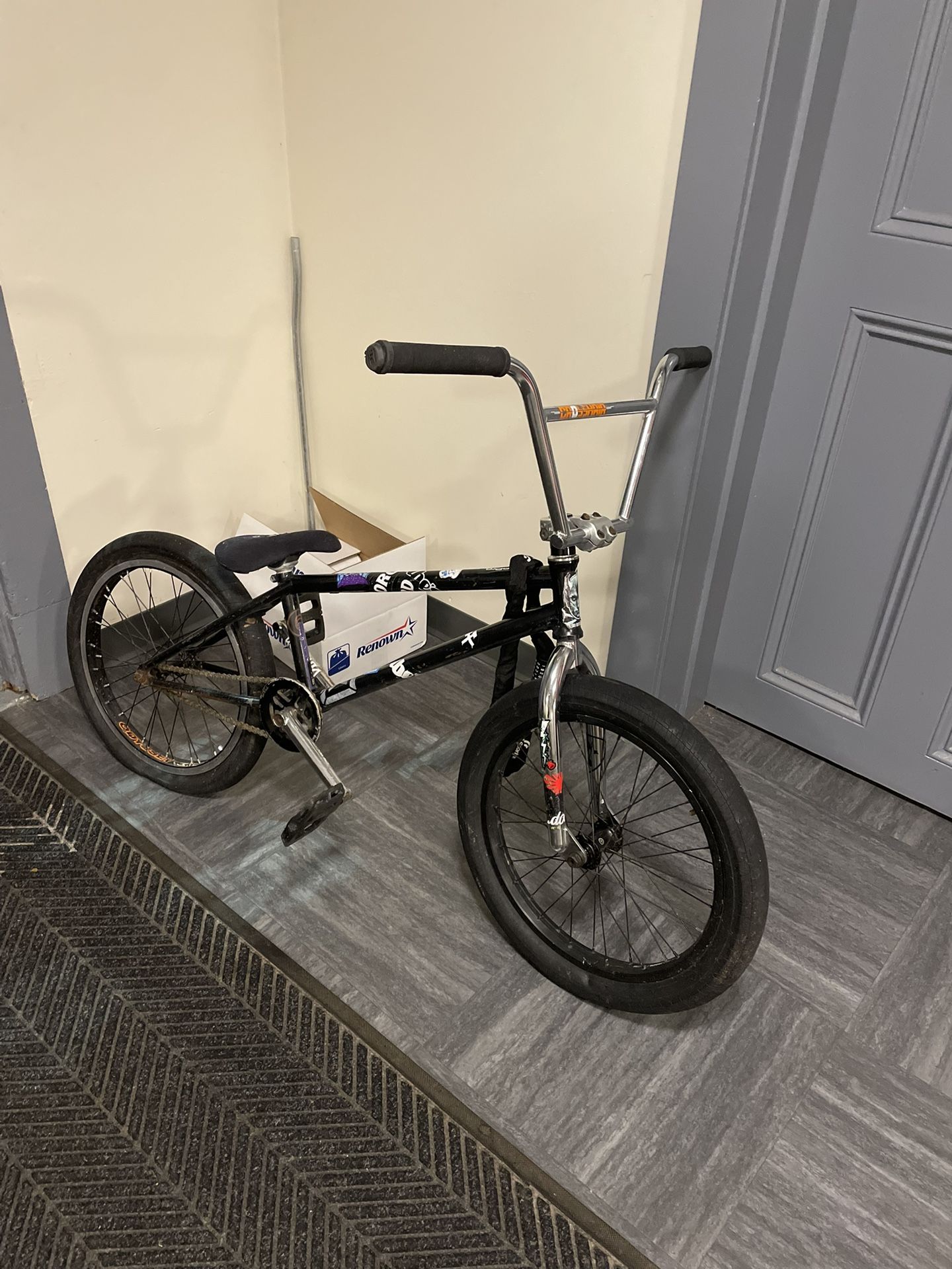 Bmx + Helmet + 2 Locks