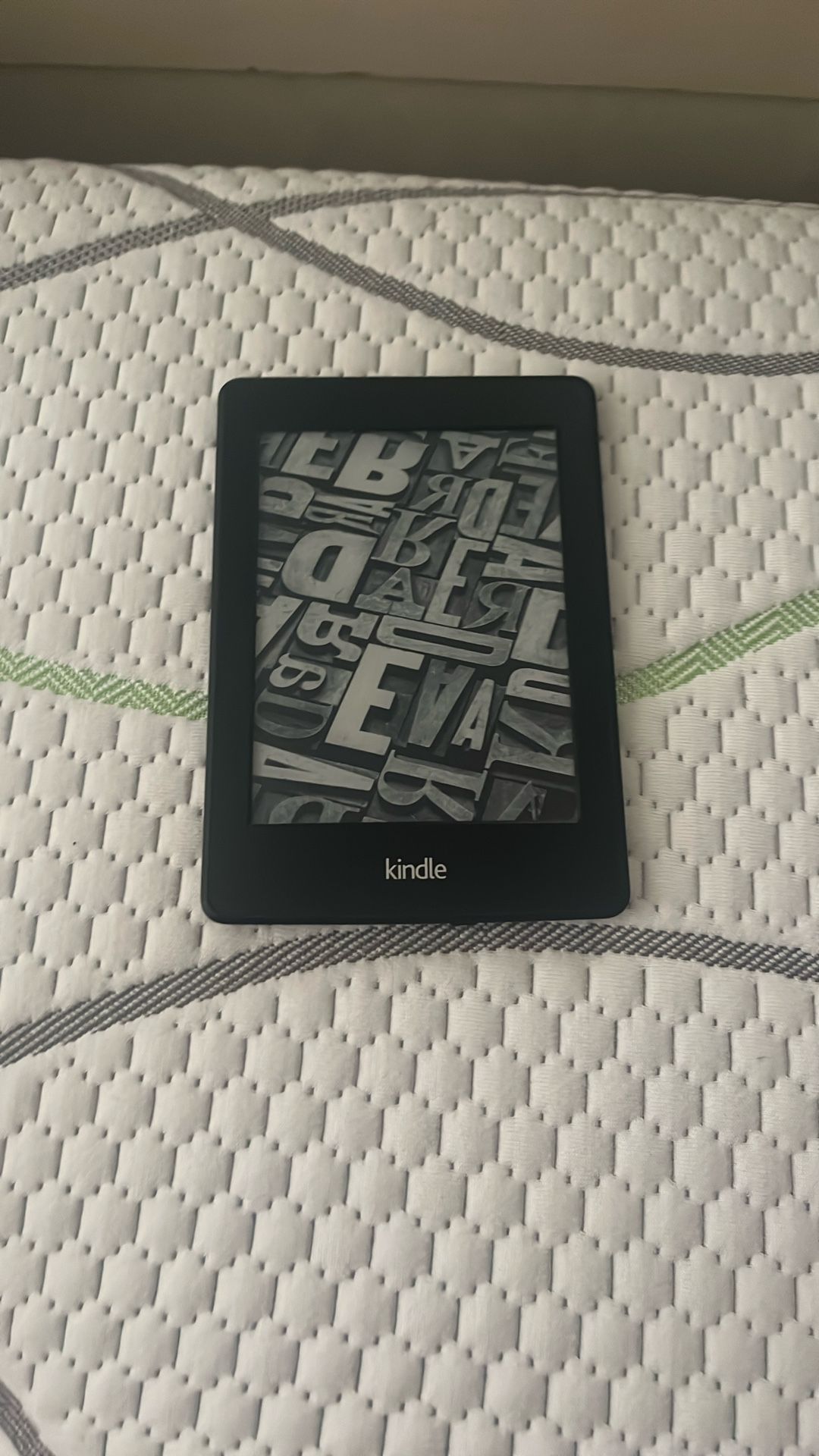 Kindle Paperwhite (6th Generation)