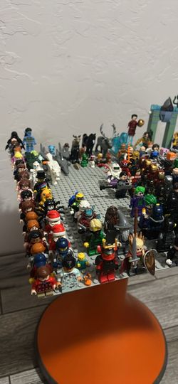 Lego minifig lot