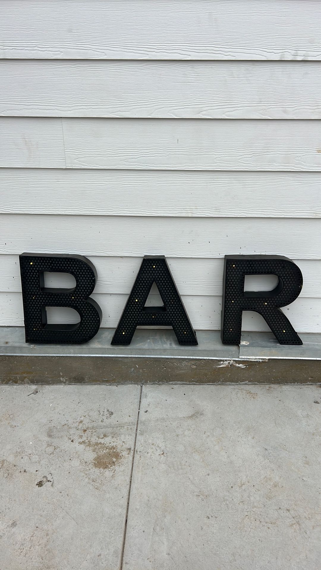 BAR Marquee Light up Metal Distressed Sign For Parties Weddings Birthdays