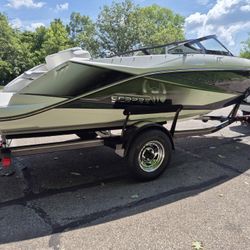 2017 SCARAB 
