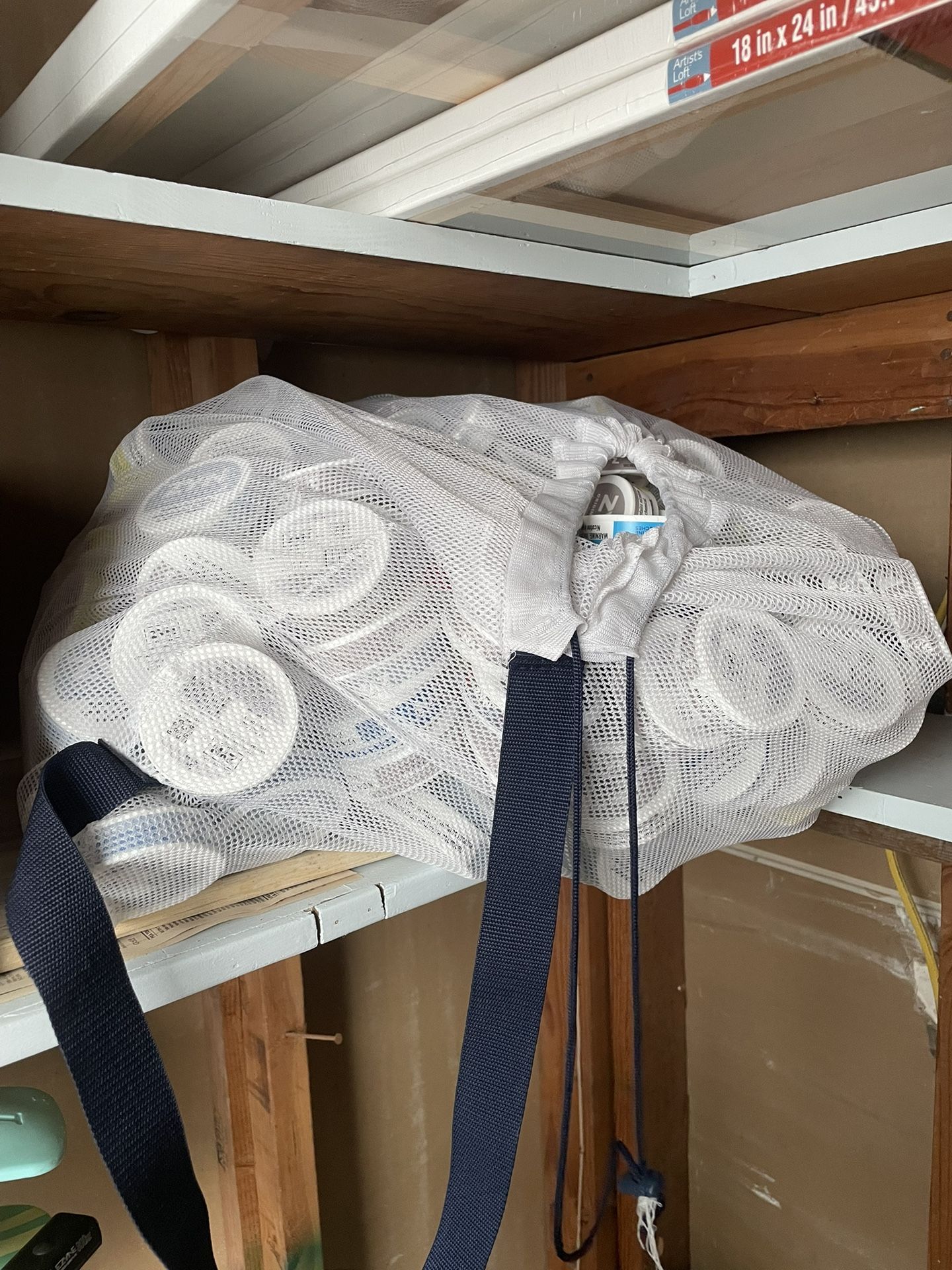 200+ Zyn Cans (Unused Codes)