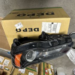 Crysler 300 Headlight 