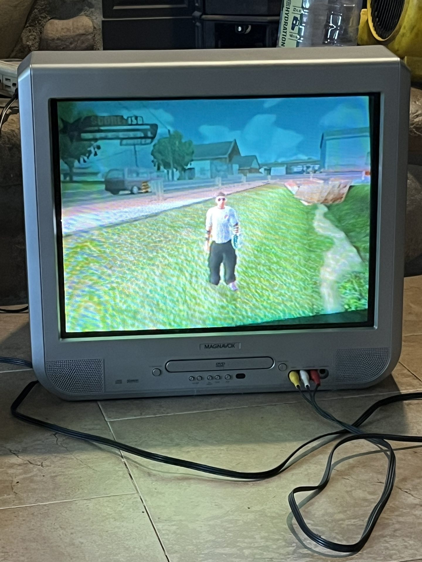 Magnavok CRT tv 