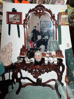 Vintage console table and mirror