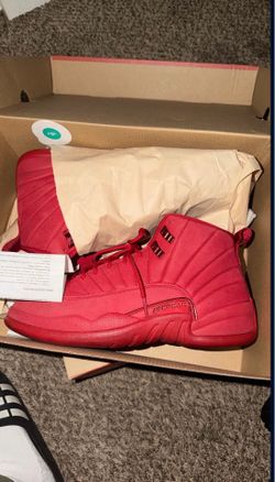 Jordan 12 gym red
