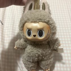 Toffee Labubu older fabric tag edition