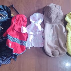 Big Bunddle Of Pet Clothes And Toys Small/medium