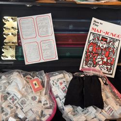 Mah - Jongg Set 