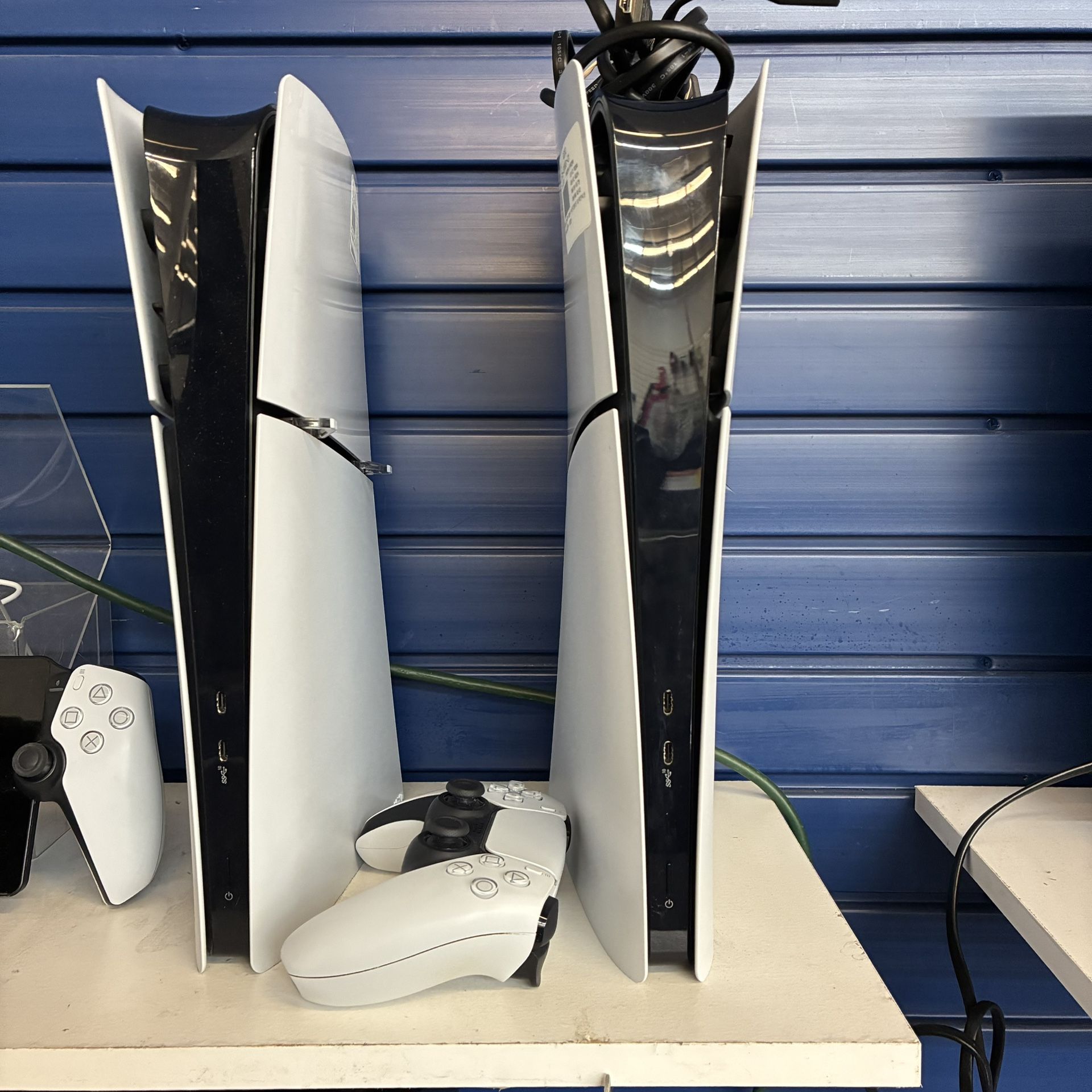Sony pS5 $350 And Up !!! ( 1015 Summit Ave Greensboro) This Is A Pawn Shop !!! 10% Down Layaway