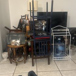 APT Sale Over 100 Items  Starting From $10 Up To $100