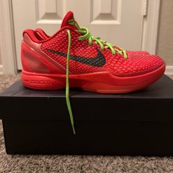 Kobe Reverse Grinches Size 8