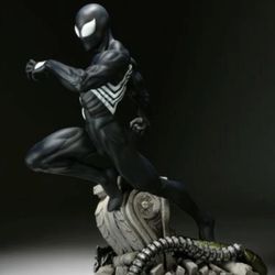 Sideshow Spiderman Back in Black Comiquette Figure Statue