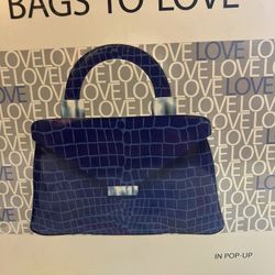 The ‘POP UP’ History Of Bags