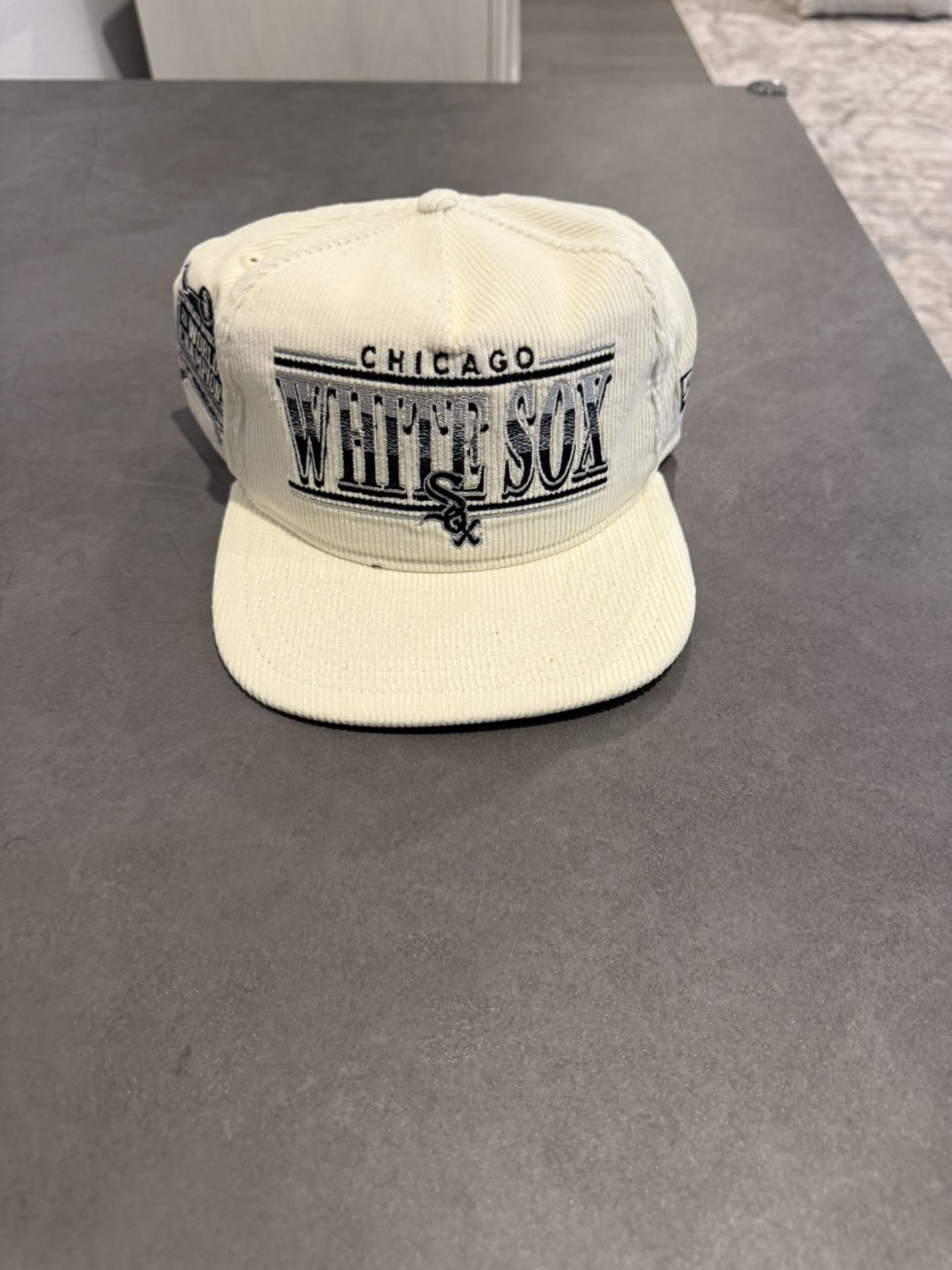 Chicago White Sox New Era Golfer Snap Back Hat