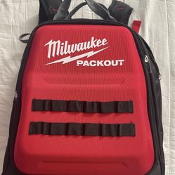 Milwaukee 15 in. PACKOUT Tool Backpack
