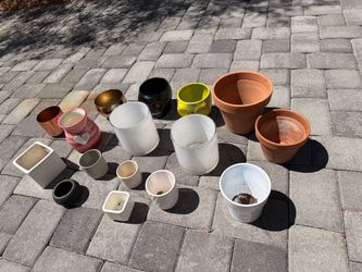Plant pots and vases (16 for $12)