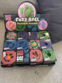 Fuzz Ball NeeDoh