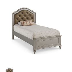 Madelyn Twin Bed (Bobs Furniture) Silver/metallic 